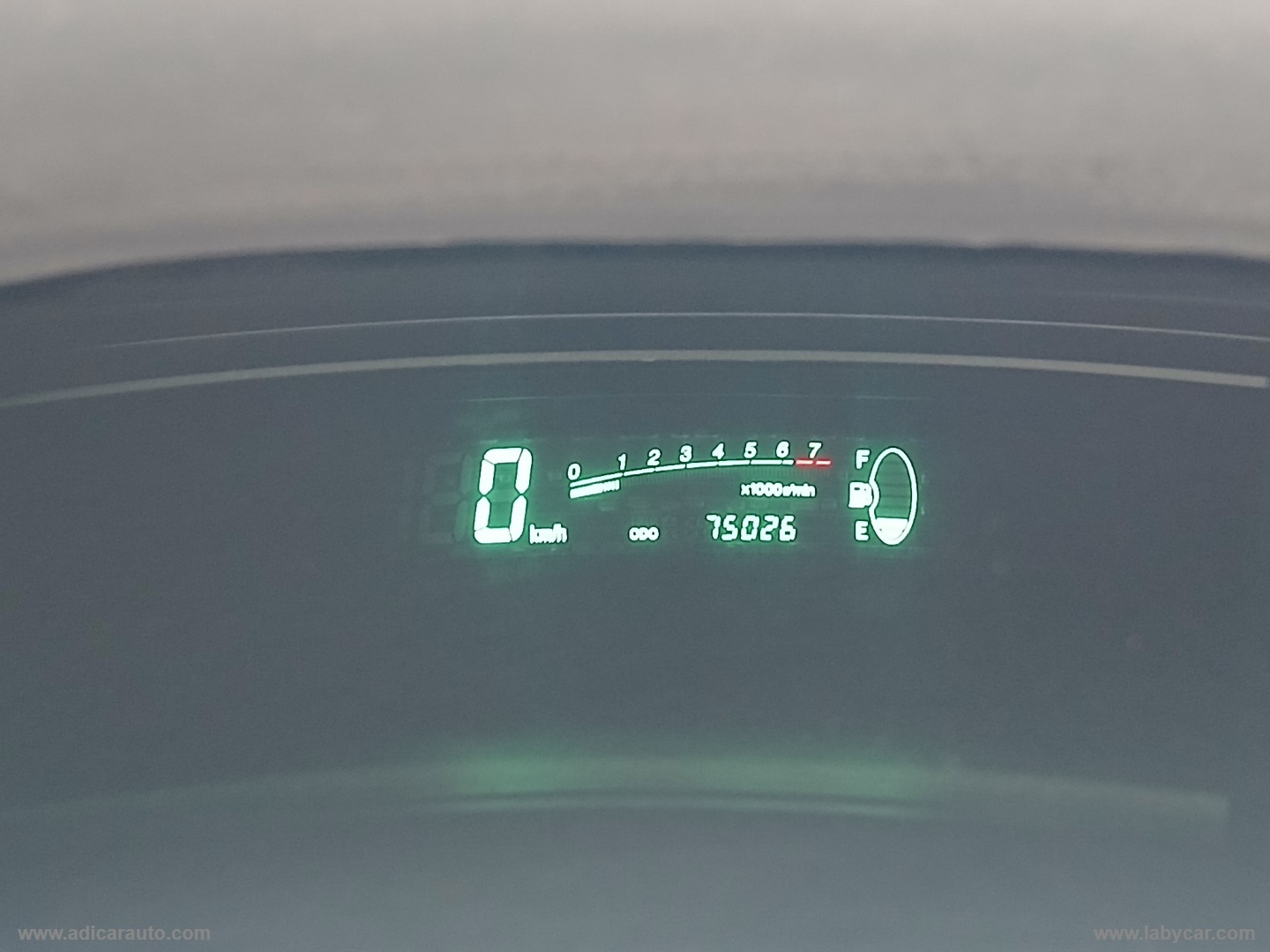 Yaris 1.0 16V 5p. Sol - immagine 13