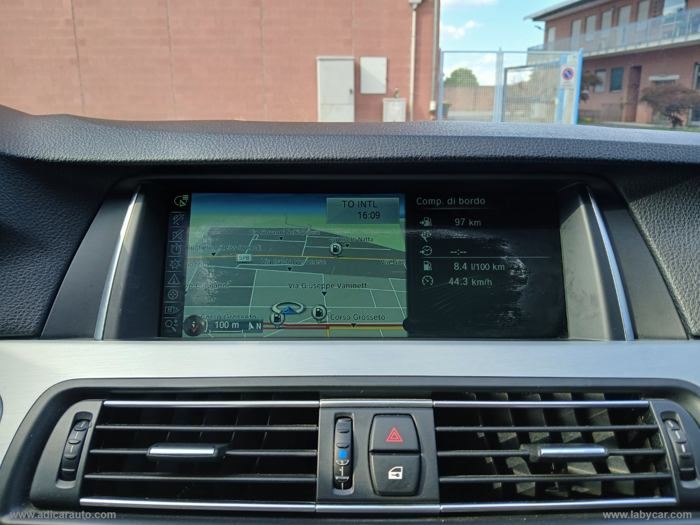 525d xDrive Touring Luxury - immagine 13