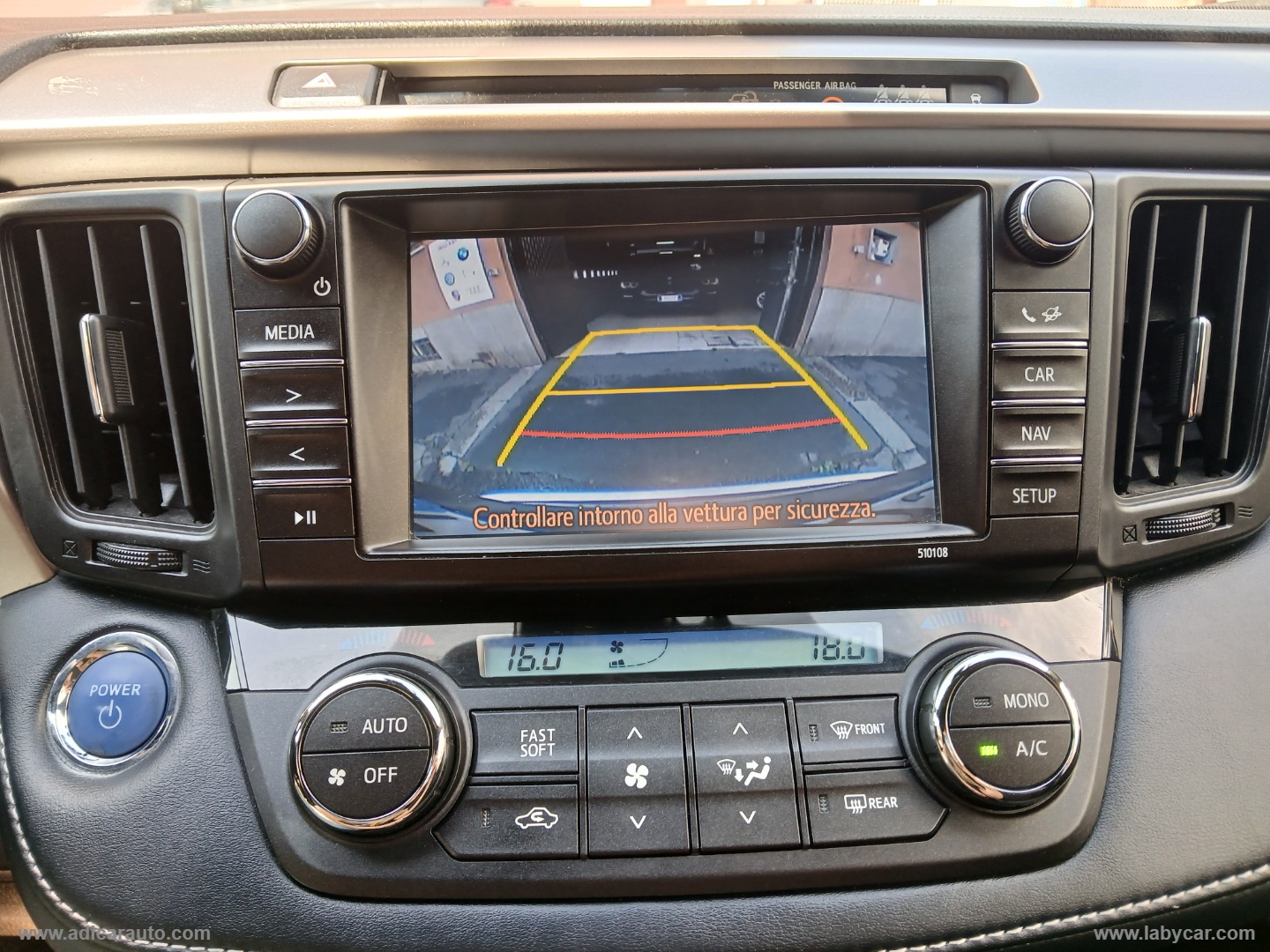 RAV4 2.5 Hybrid 2WD - immagine 13