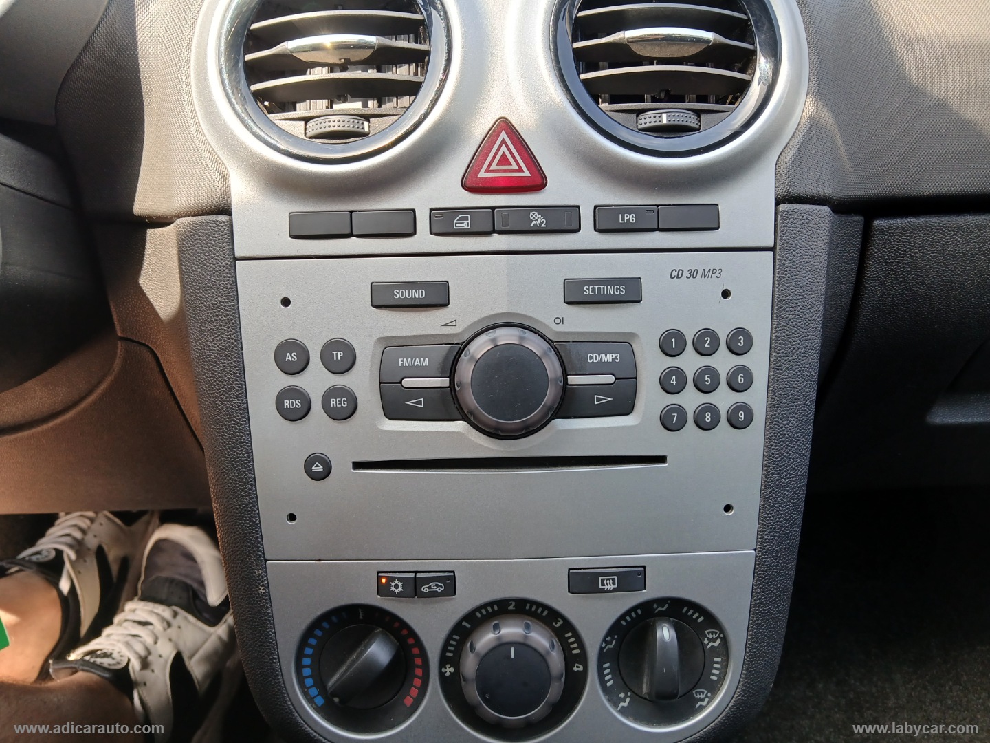 Corsa 1.2 85 CV 5p. GPL-TECH - immagine 13