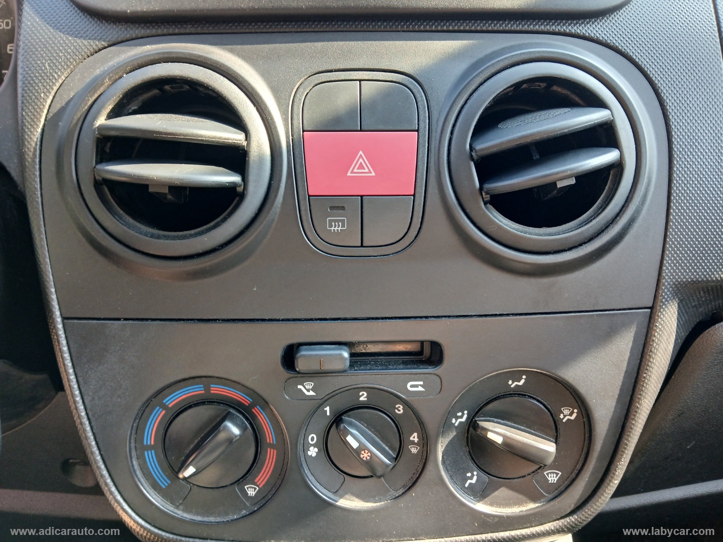 QUBO 1.4 8V 73 CV - immagine 13