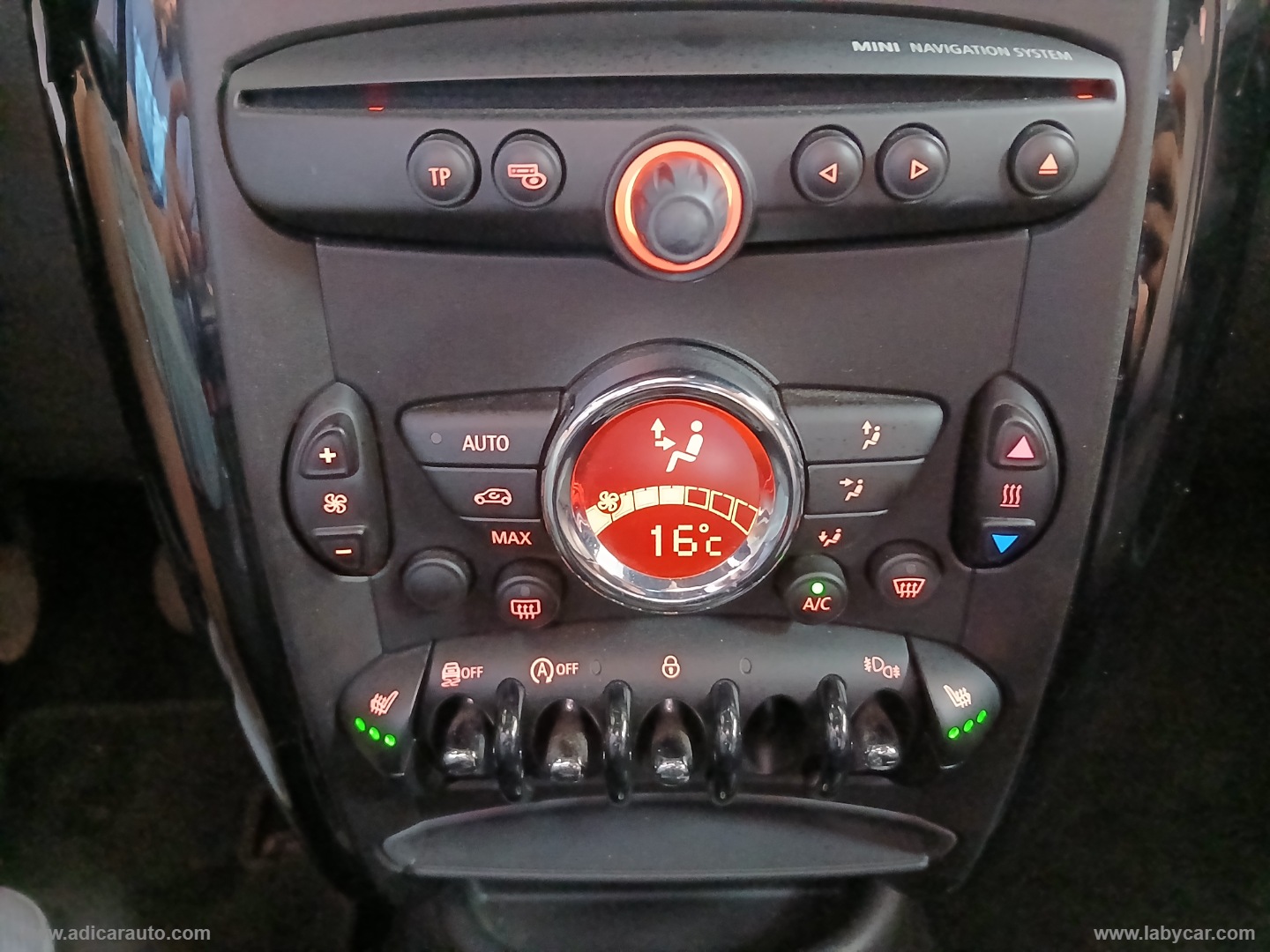 Mini Cooper D Countryman ALL4 - immagine 13