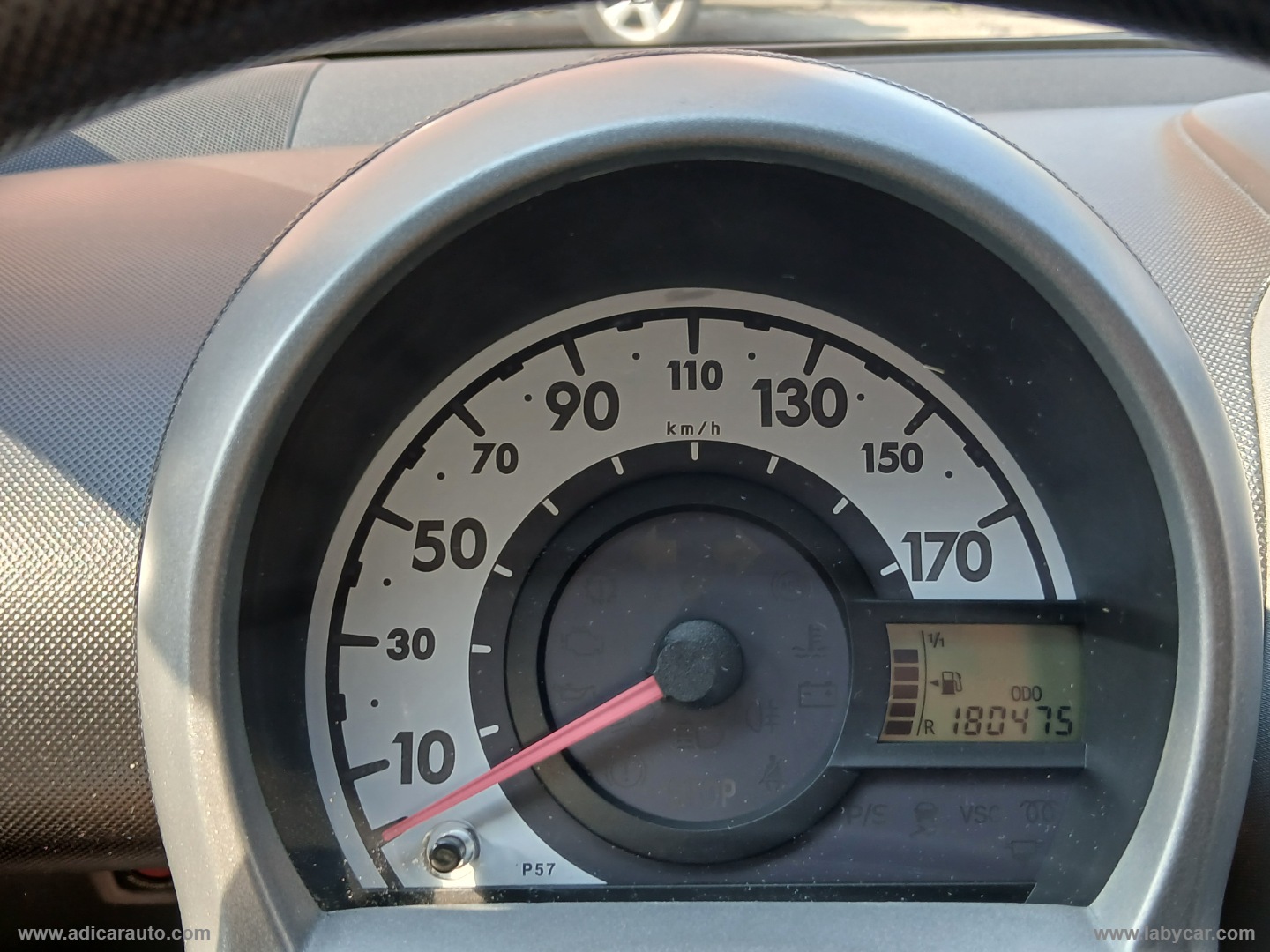 Aygo 1.0 VVT-i 5p. Connect - immagine 13