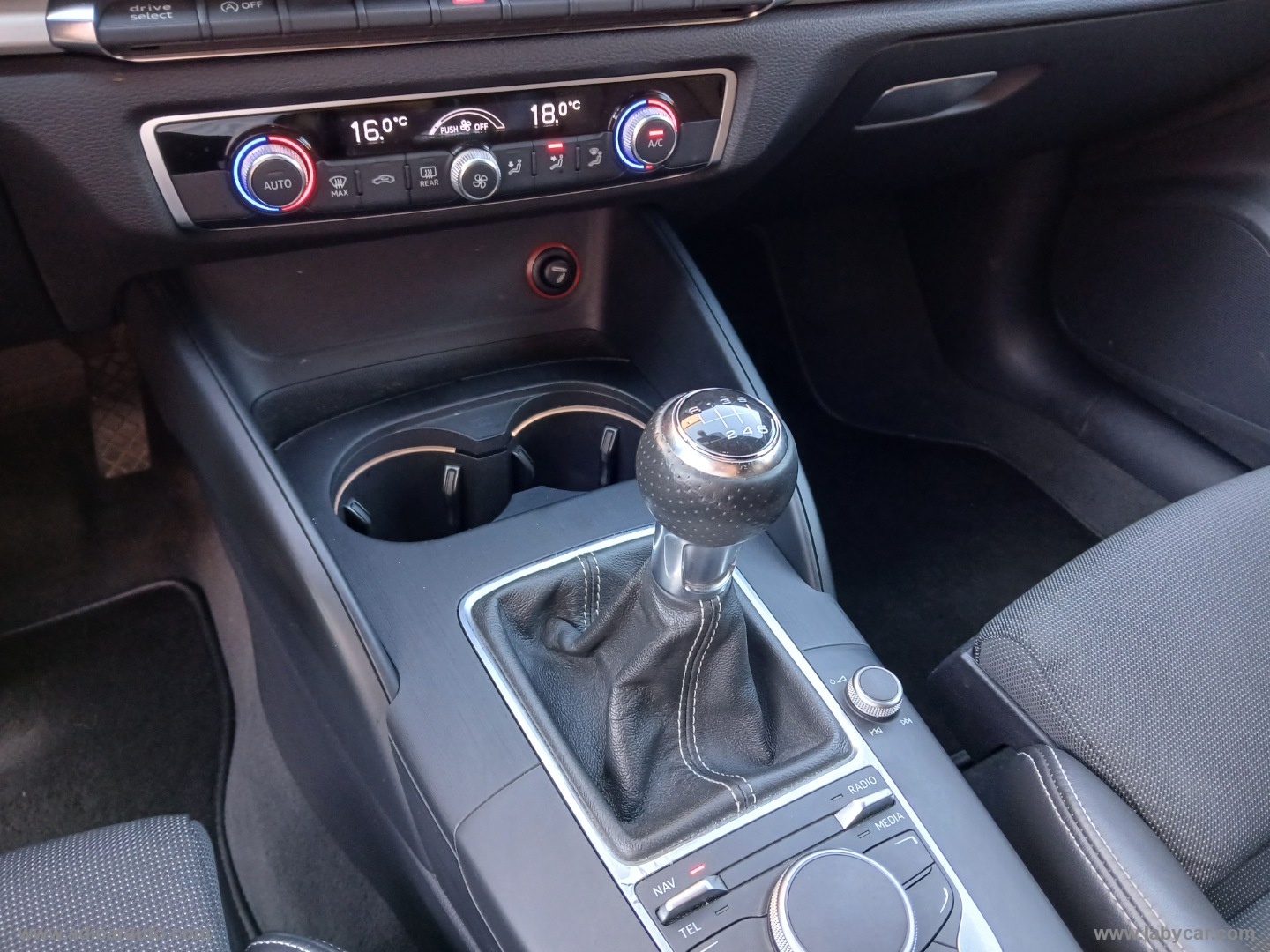 A3 2.0 TDI Ambition S line - immagine 13