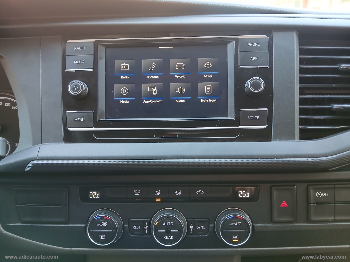Caravelle 2.0 TDI 110 CV 9 POSTI IVA ESPOSTA - immagine 13