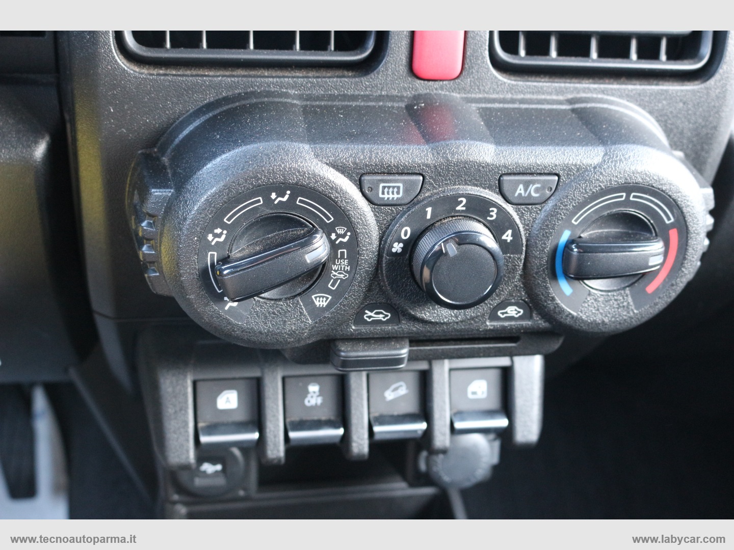 Jimny 1.5 5MT PRO - immagine 13