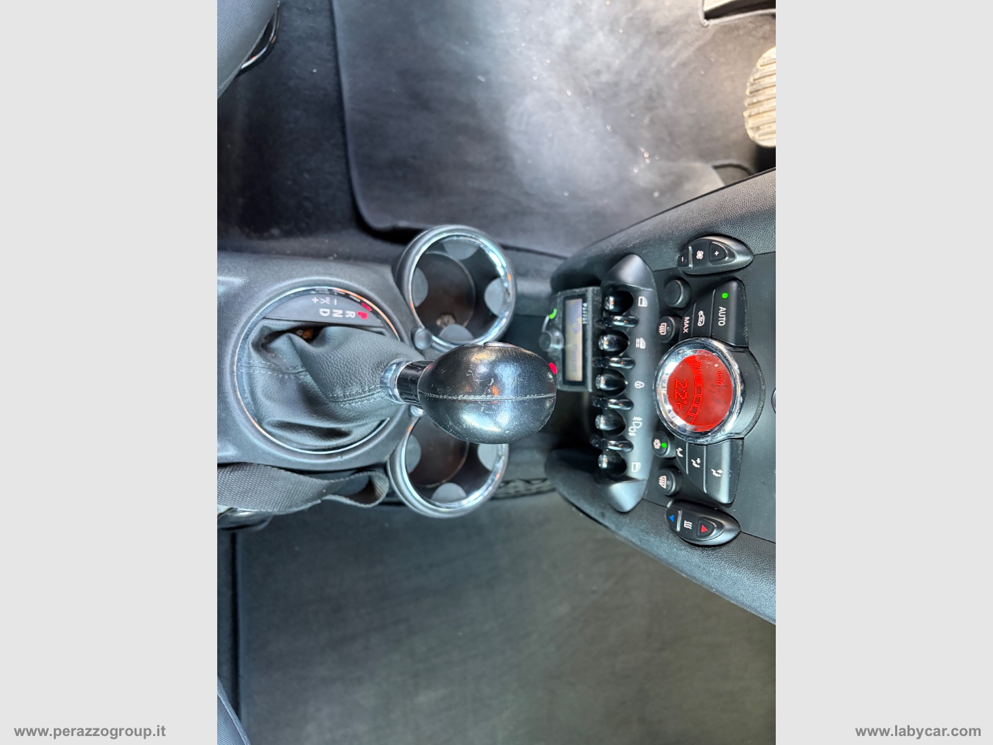 Mini Cooper SD Cabrio - immagine 13