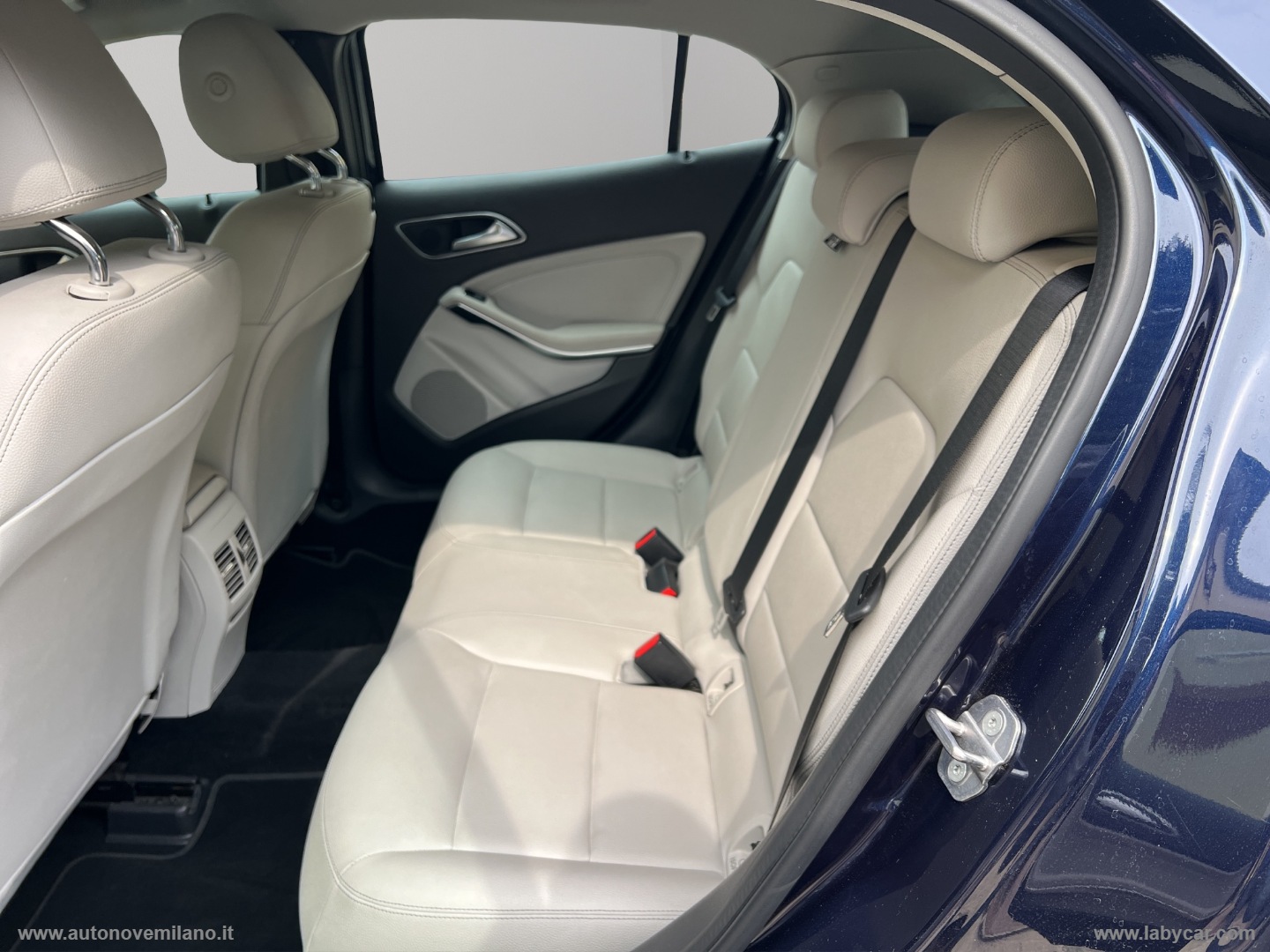 GLA 200 d Automatic Premium PREZZO NON VINCOLATO AL FINANZIAMENTO - immagine 13