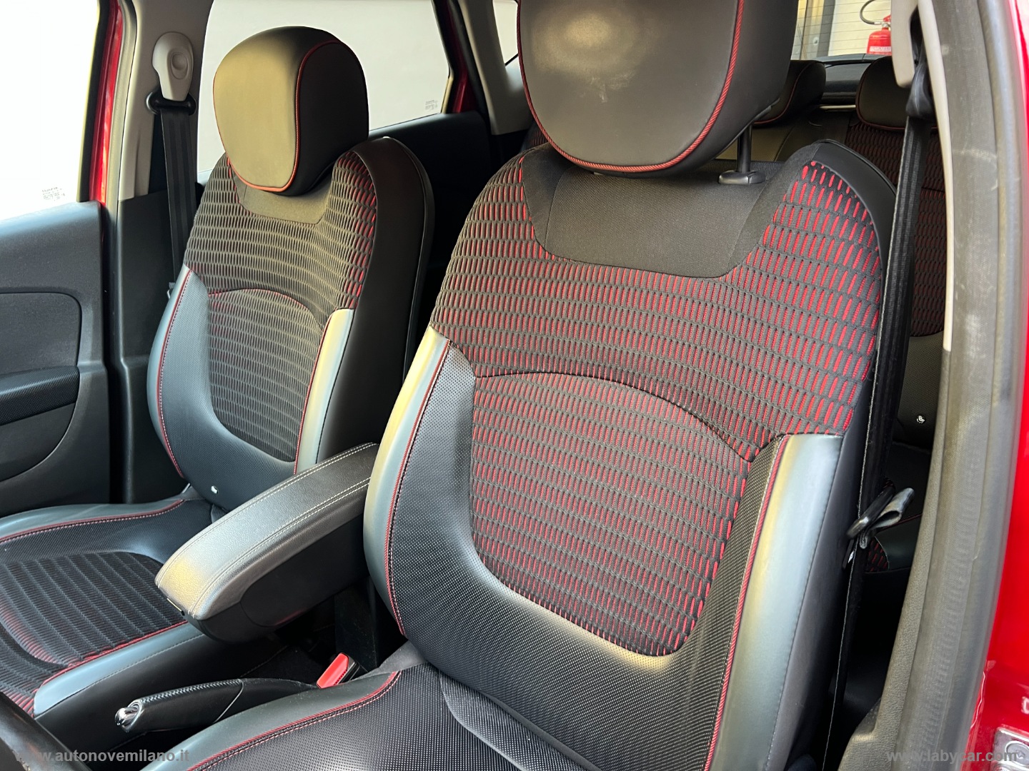 Captur TCe 120 CV EDC S&S Energy Intens FOTO REALE+ PREZZO REALE - immagine 13