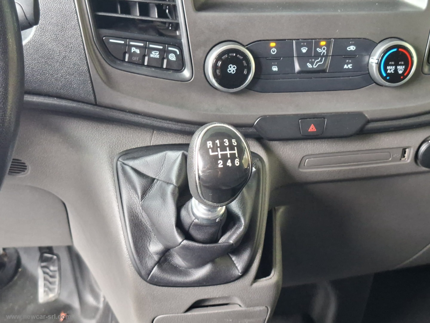 Tran.Cust. 280 2.0 TDCi 130 PC Fur.Trend - immagine 13