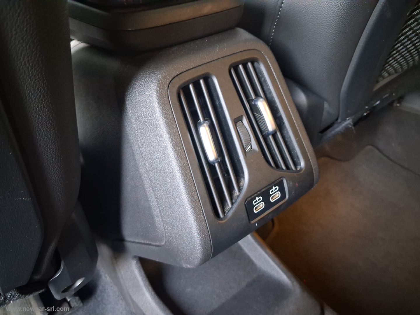 X1 sDrive18d xLine Edition Signature - immagine 13