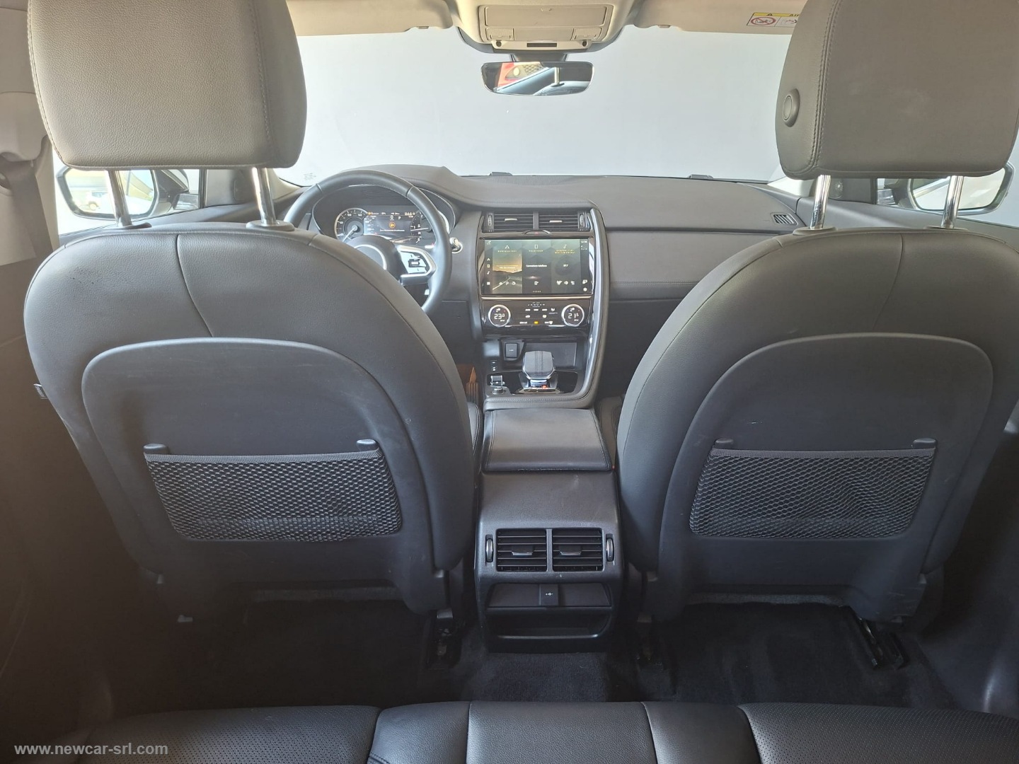 E-Pace 2.0D I4 163 CV AWD Auto - immagine 13