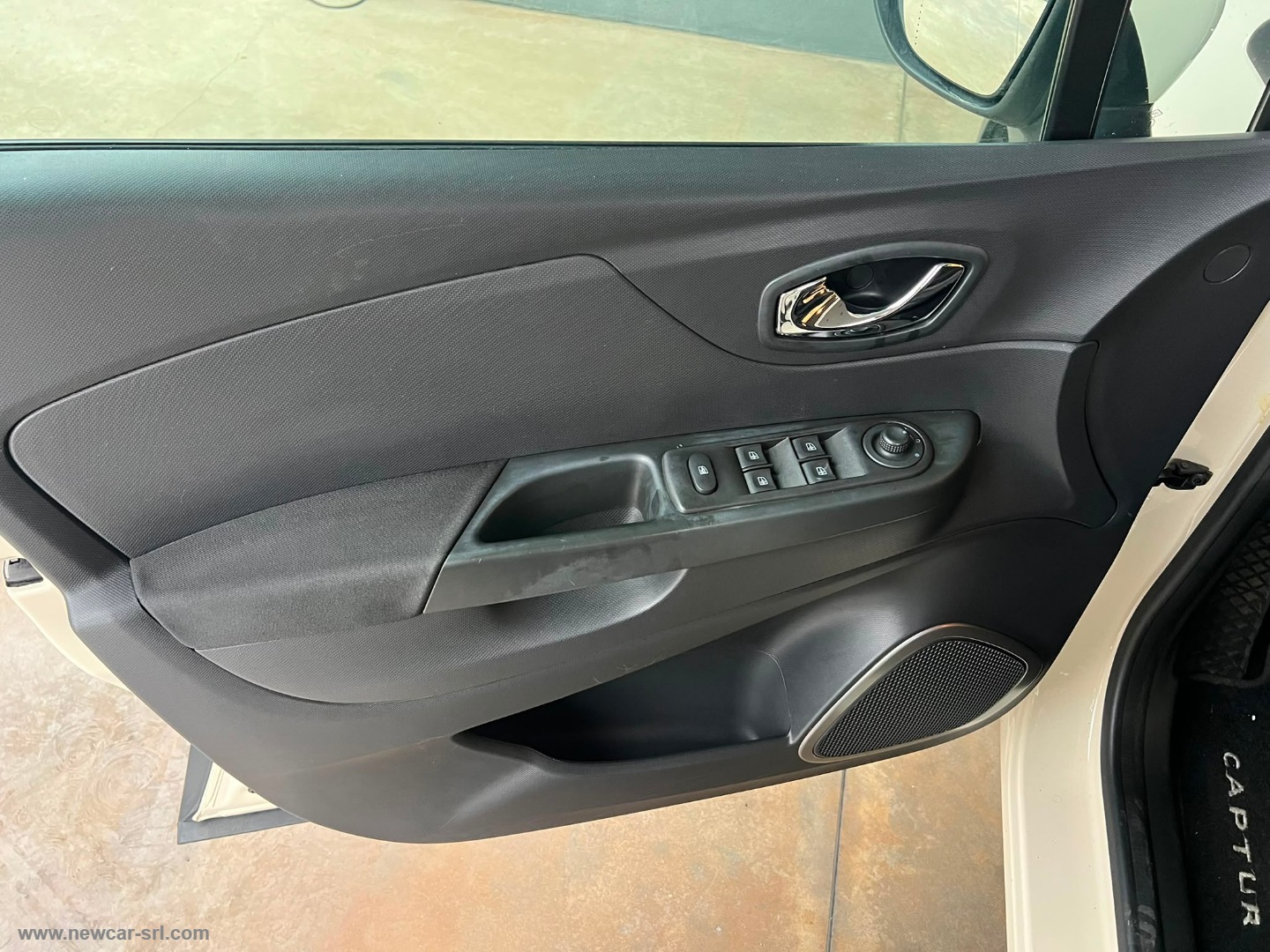 Captur 1.5 dCi 8V 90 CV S&S Live - immagine 13
