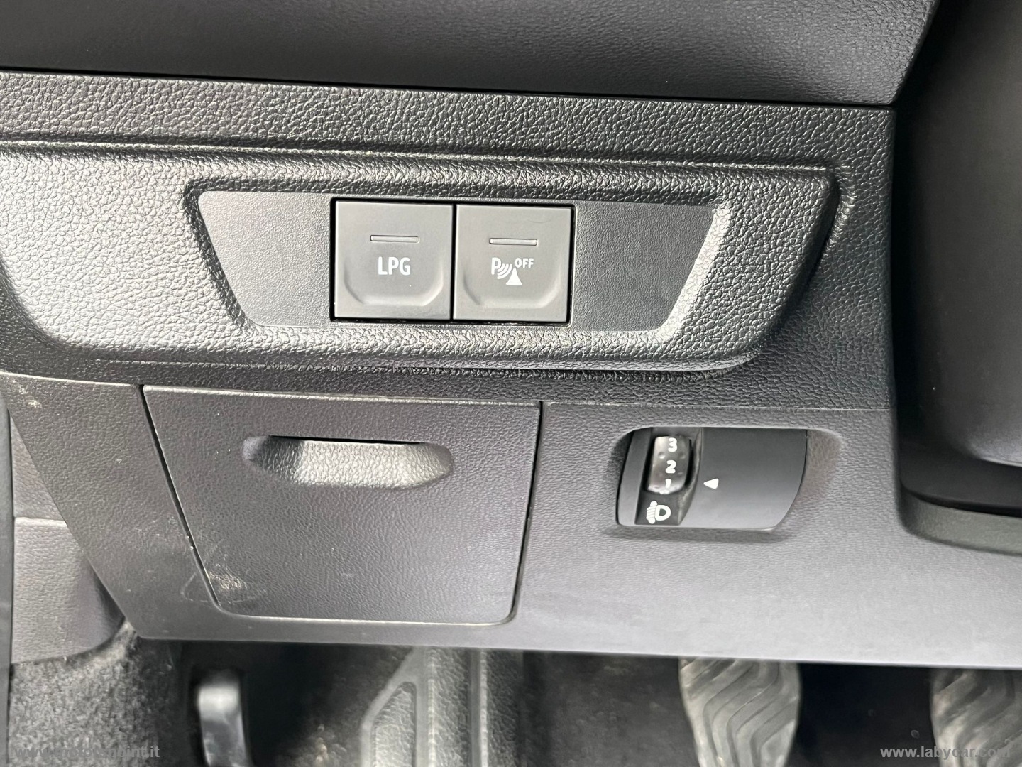 Sandero Stepway 1.0 TCe ECO-G Comfort - immagine 13