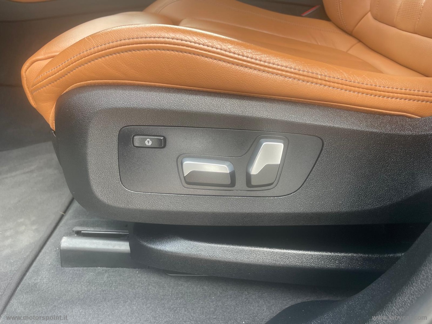 X6 xDrive30d 48V xLine - immagine 13