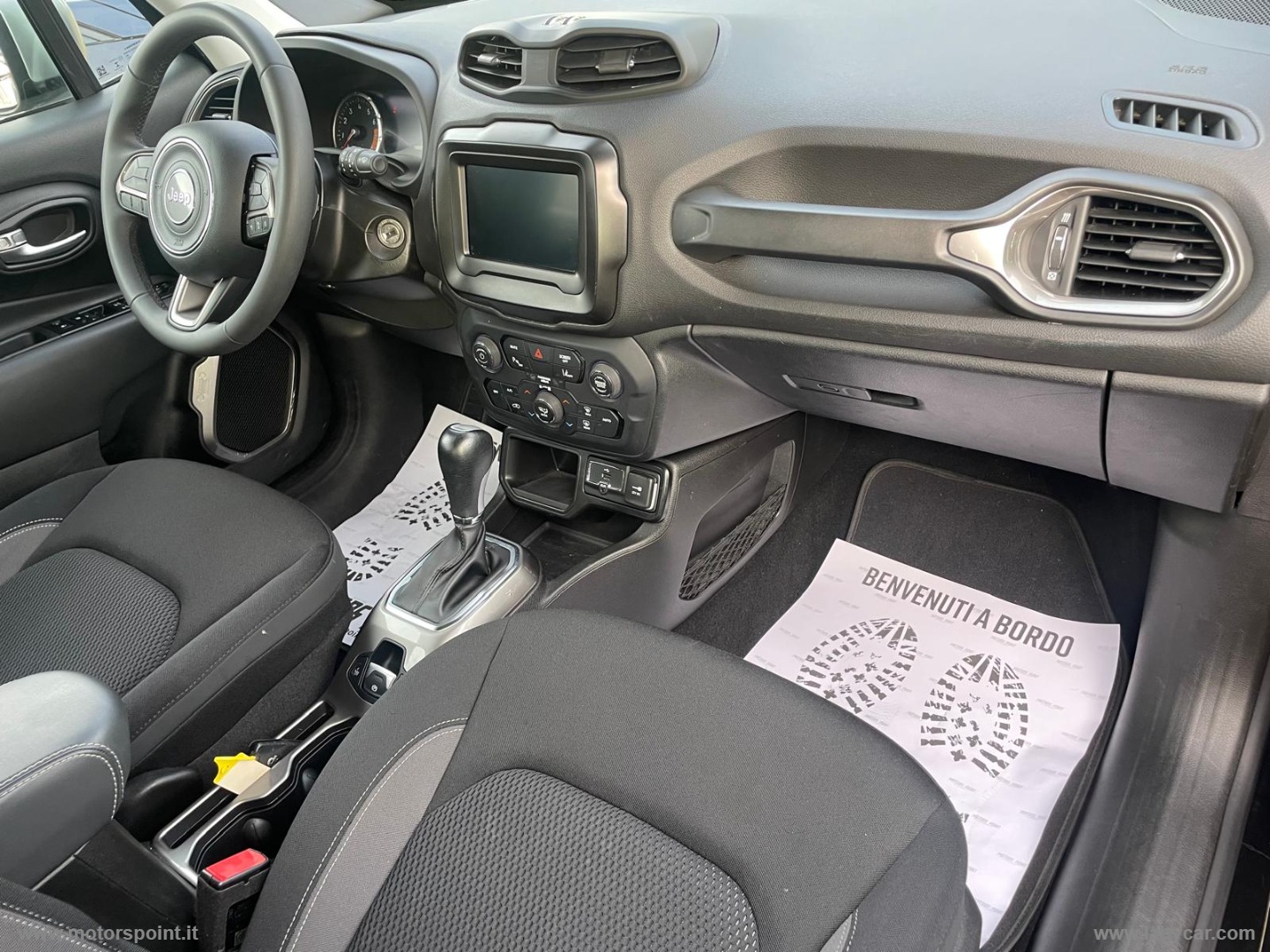 Renegade 1.5 T4 MHEV Limited SOLO 12.000 KM!!!! - immagine 13