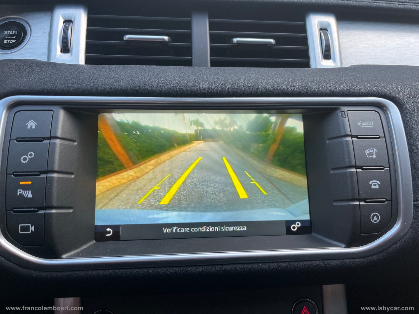 RR Evoque 2.0 eD4 5p. Bs Ed. Premium SE - immagine 13