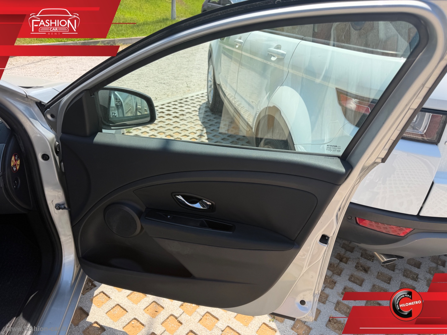 Mégane 1.5 dCi 110 CV SporTour Limited - immagine 13