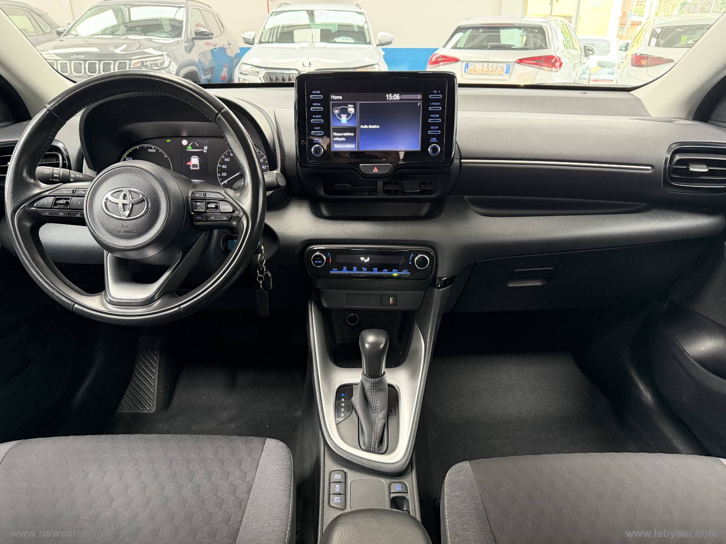 Yaris 1.5 Hybrid 5p. Business NEOPATENTATI - immagine 13