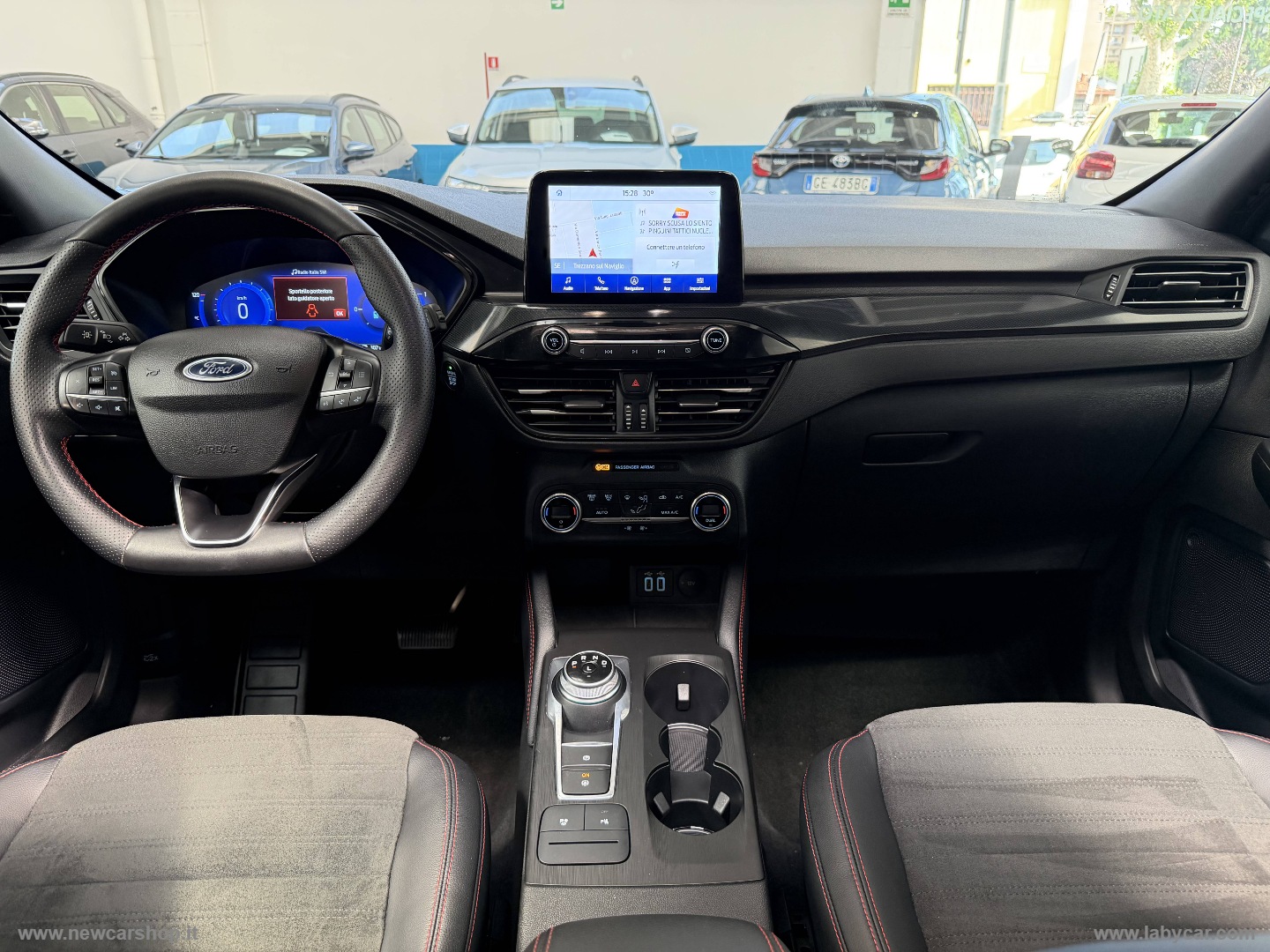 Kuga 2.5 Full Hybrid 190 CVT 2WD ST-Line - immagine 13