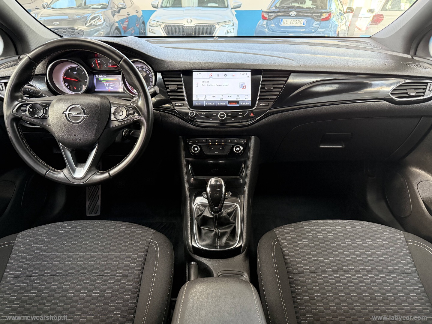 Astra 1.6 BiTurbo CDTi S&S ST Dynamic - immagine 13
