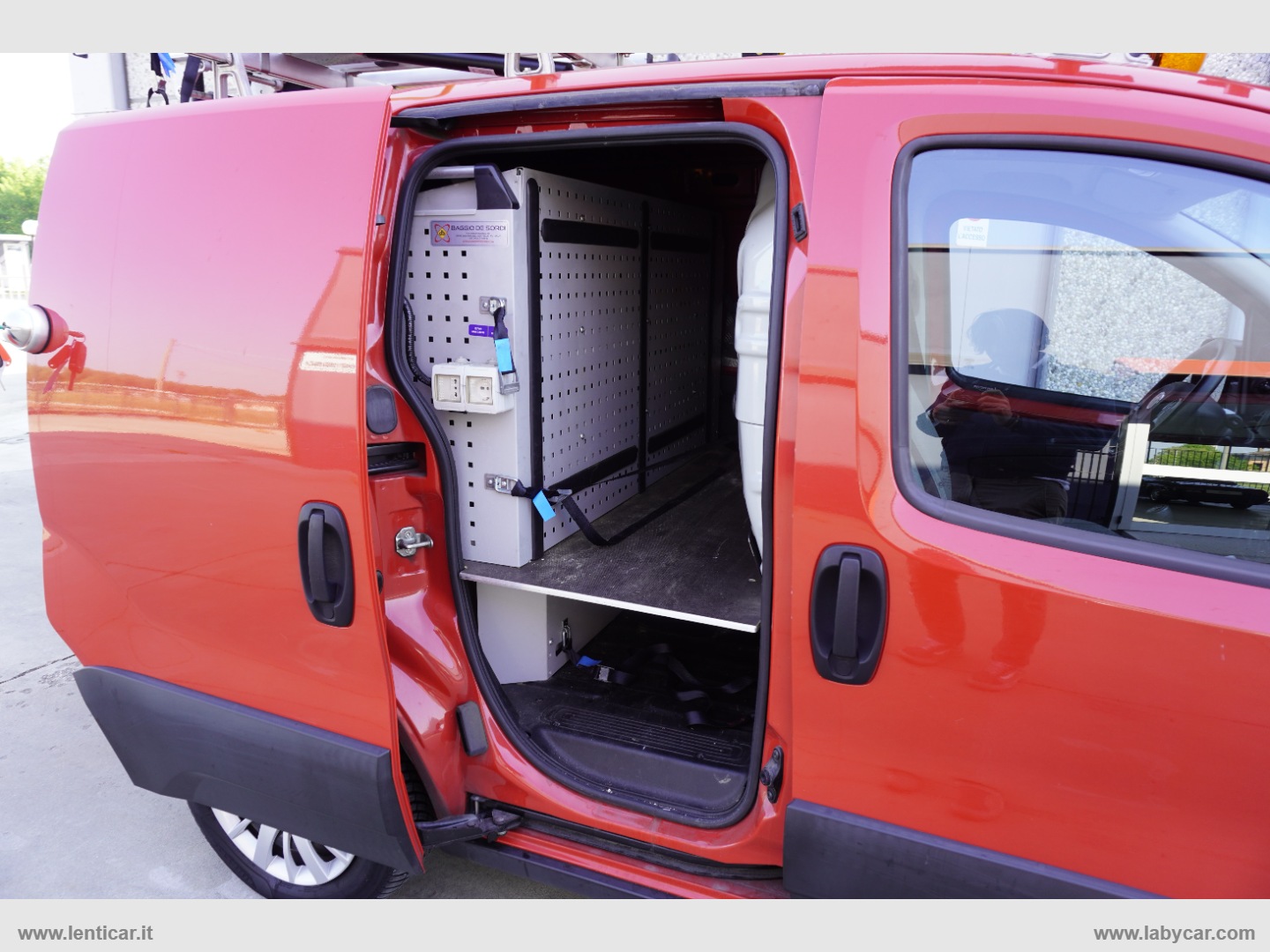 Fiorino 1.3 MJT 95CV Furg. Adventure Allestito - immagine 13