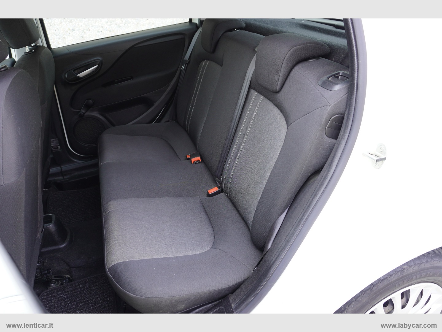 Punto 1.3 MJT II 75 CV 5p. Street - immagine 13