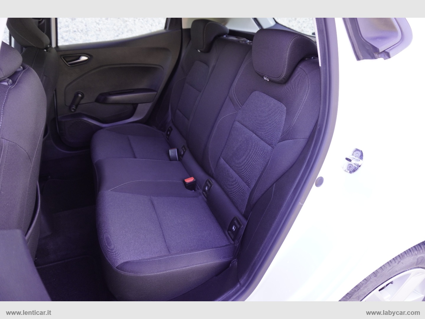 Clio TCe 90 CV 5p. Business Euro 6D-Temp - immagine 13
