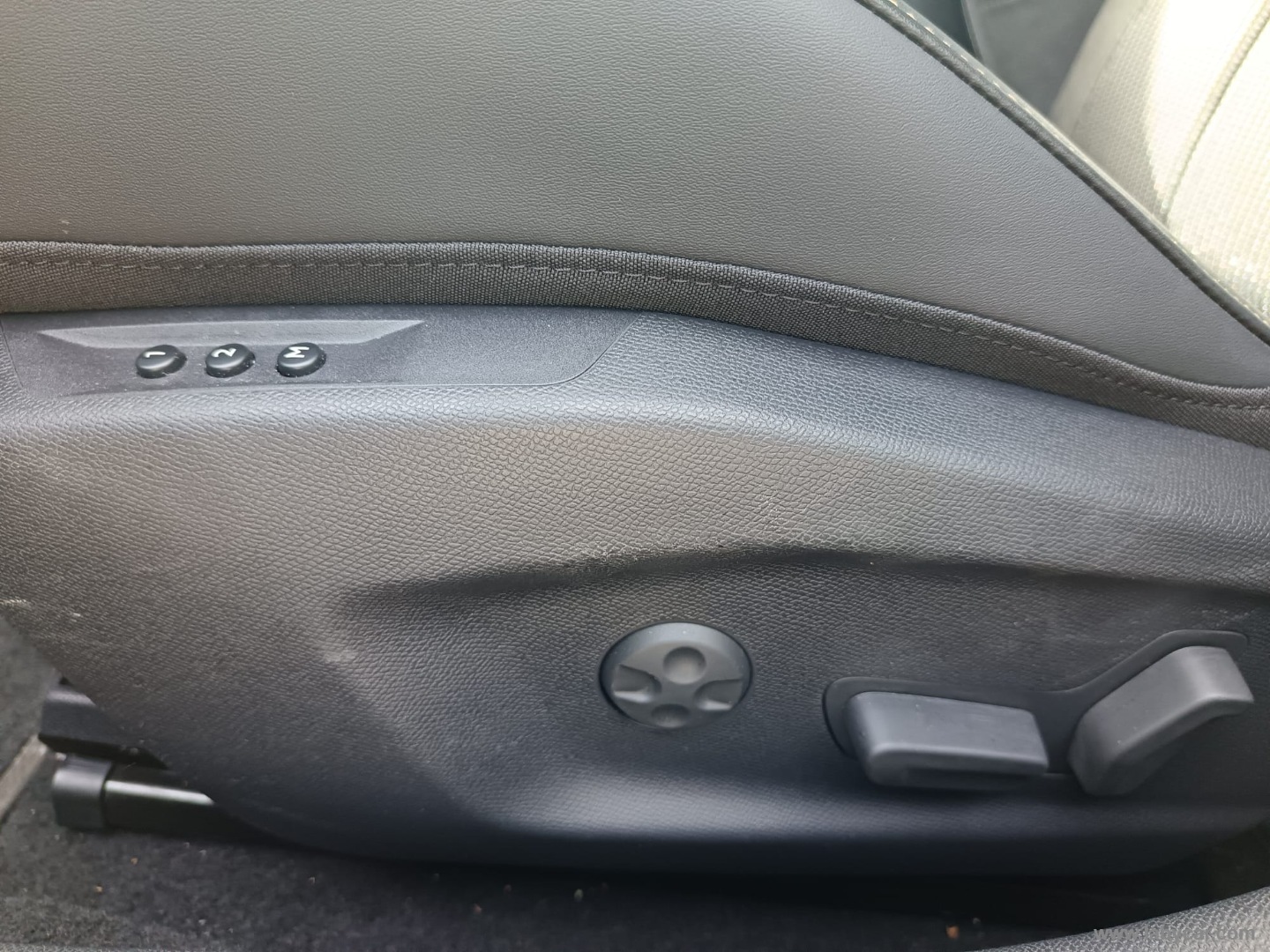 DS AUTOMOBILES DS4 4 PureTech 130 aut. Etoile Alcantara - Immagine 13