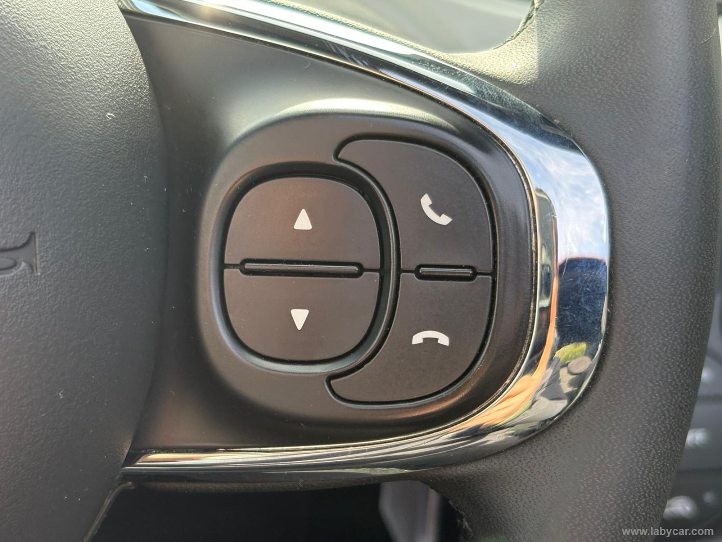 500 C 1.0 Hybrid Dolcevita - immagine 13