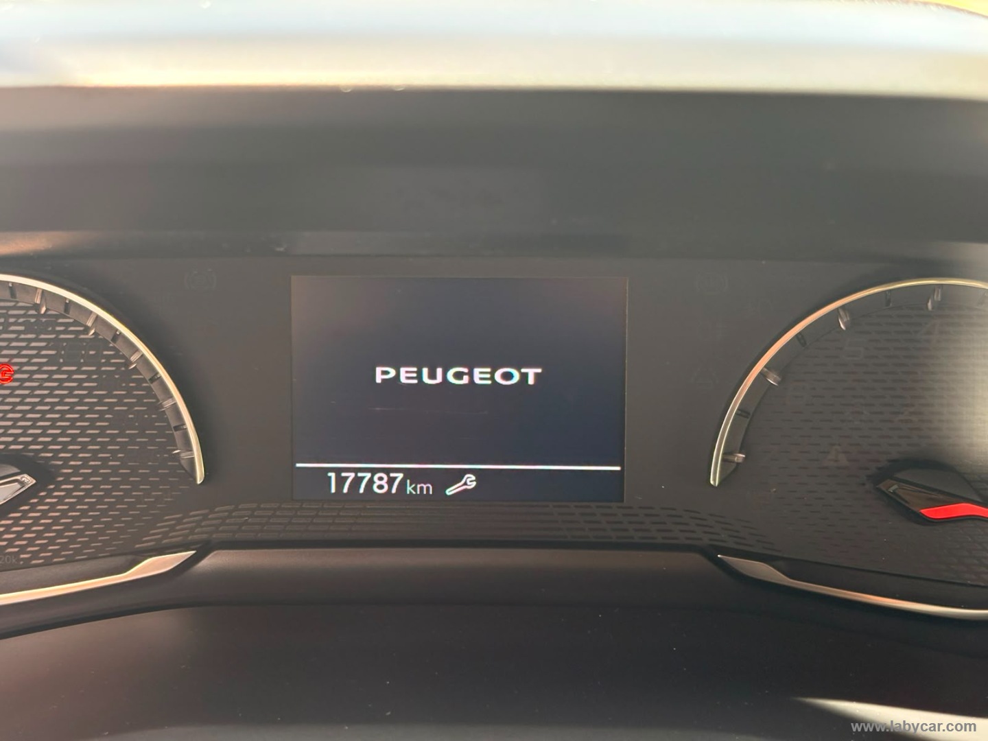 Peugeot 2008 PureTech 130 S&S Allure - Immagine 13