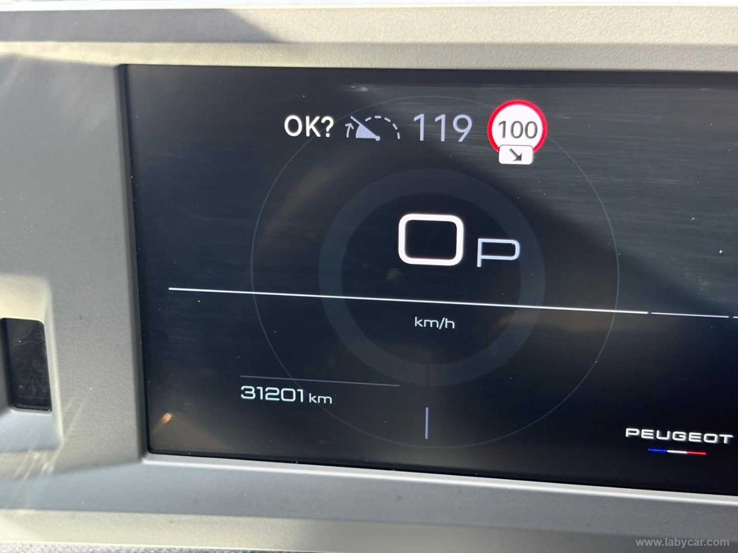 3008 Hybrid 136 e-DCS6 Allure - immagine 13