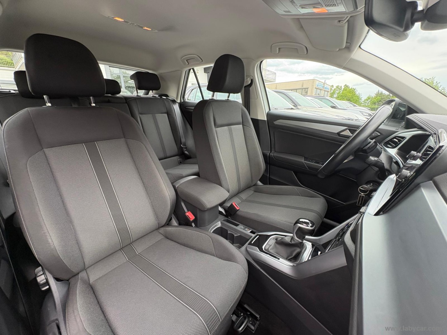 T-Roc 2.0 TDI SCR 150 CV DSG Life - immagine 13
