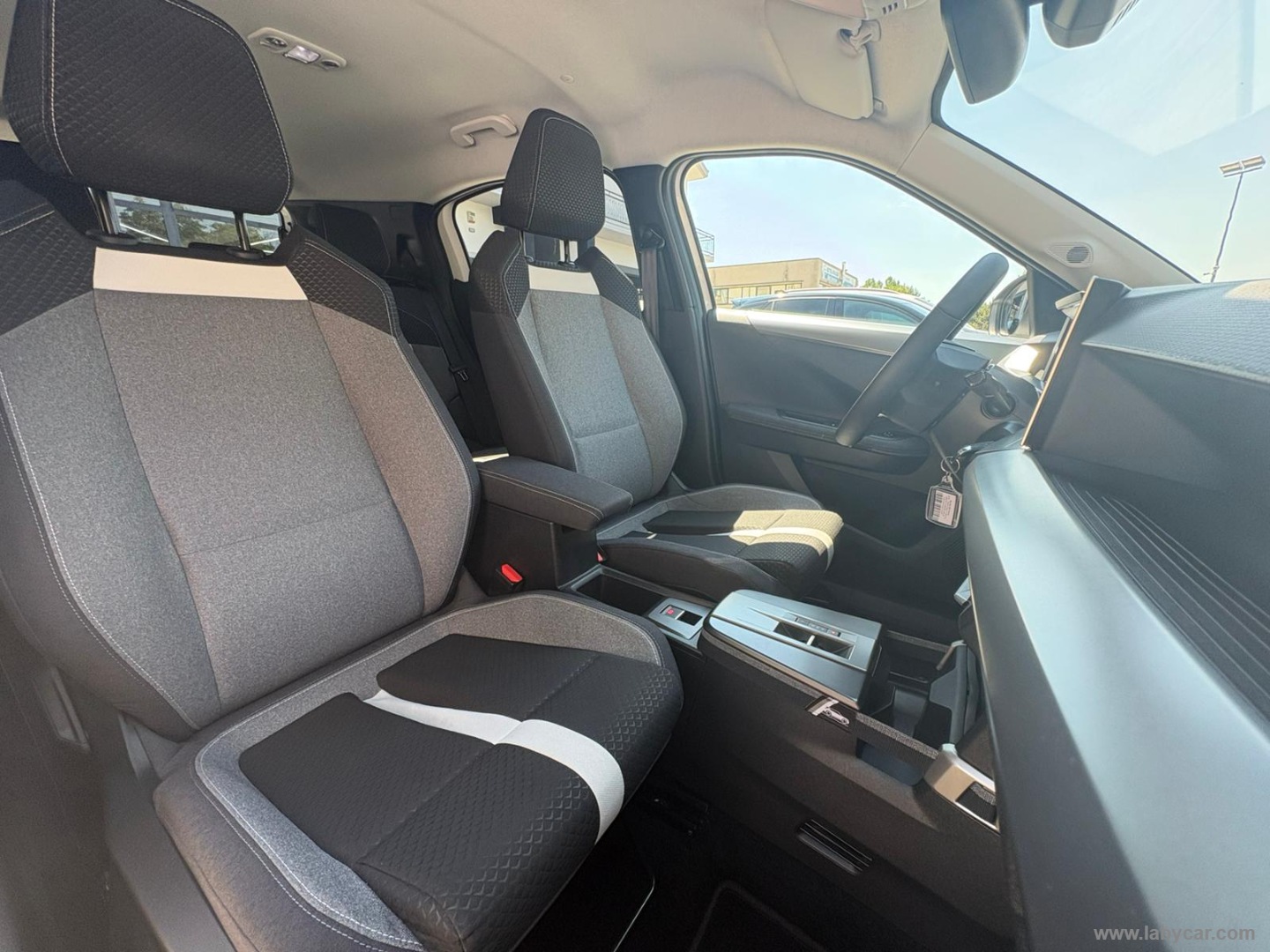Opel FRONTERA Hybrid 145 CV EDCT GS - Immagine 13