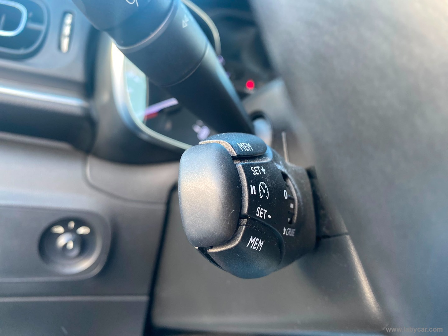 C3 BlueHDi 75 S&S Shine - immagine 13