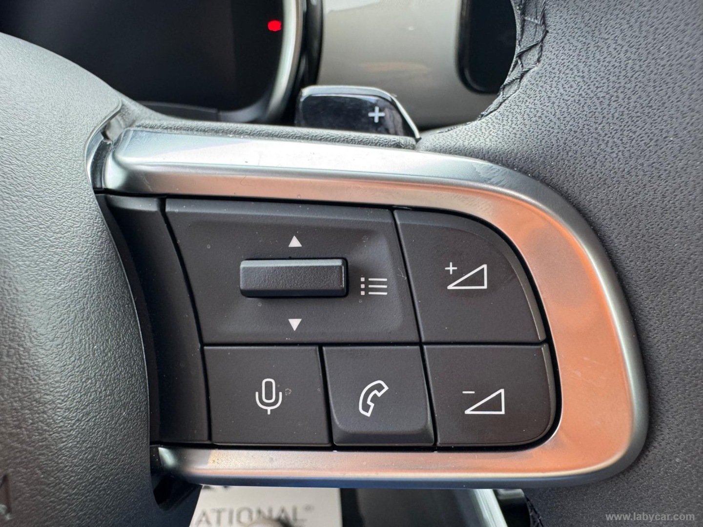600 Hybrid 145 CV DCT MHEV Icon - immagine 13