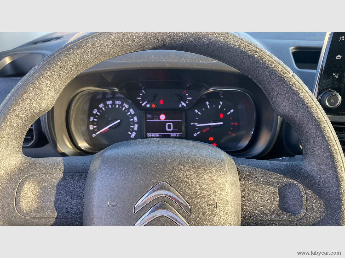 Citroën BERLINGO BlueHDi 100 S&S Combi Live - Immagine 13