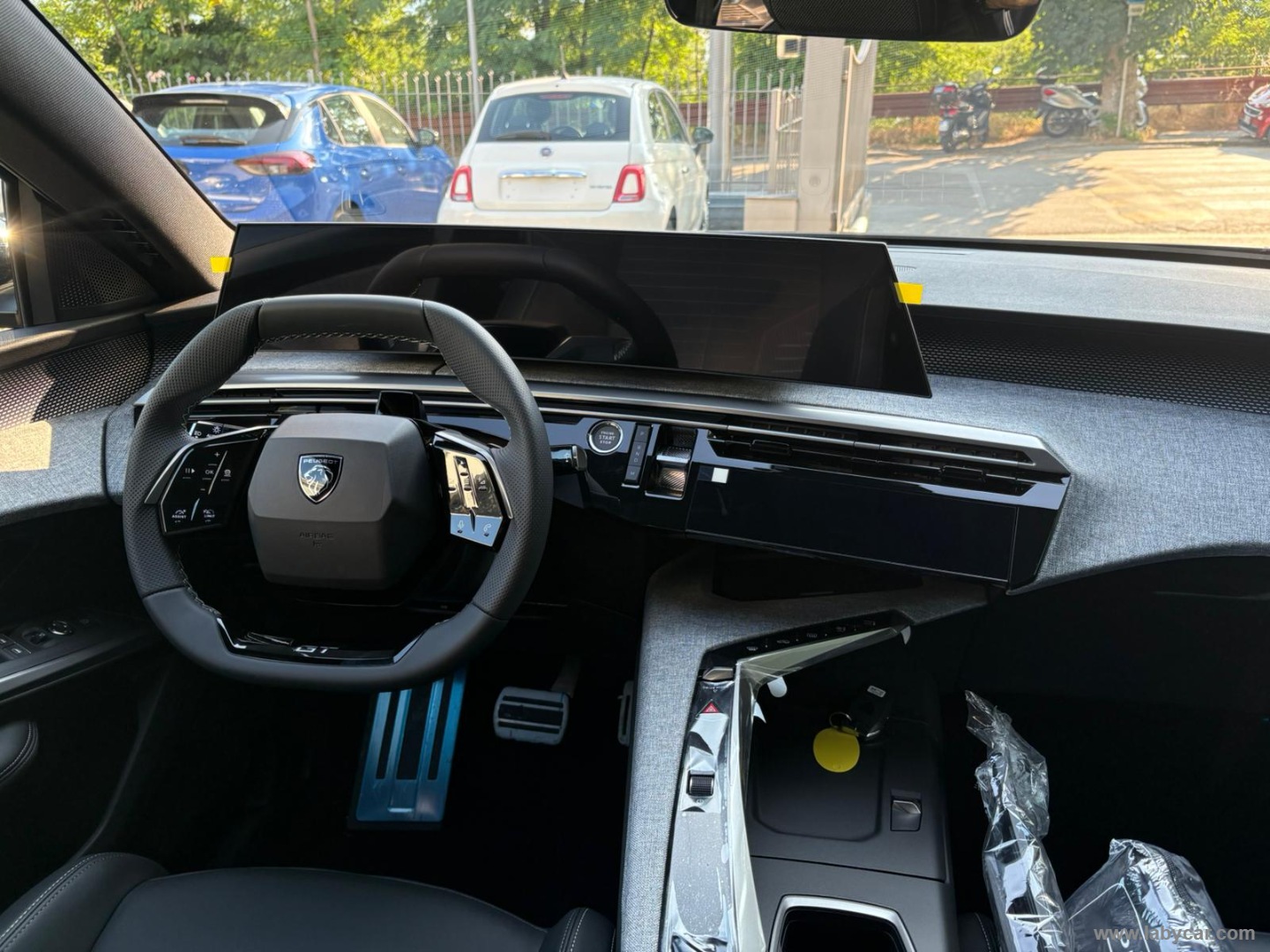 Peugeot 3008 Hybrid 145 e-DCS6 GT - Immagine 13