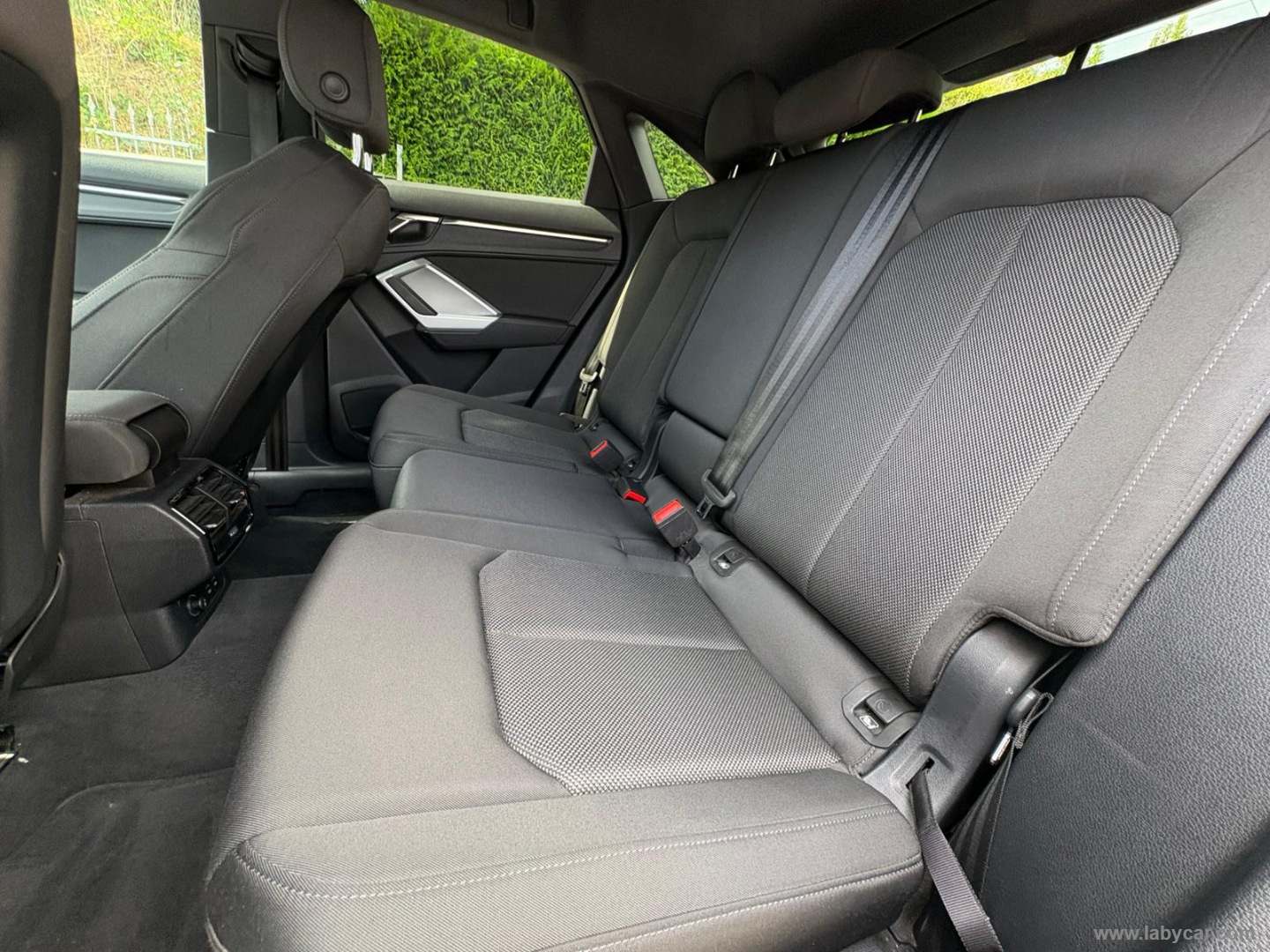 Audi Q3 SPB 35 TDI S tronic S line edition - Immagine 13