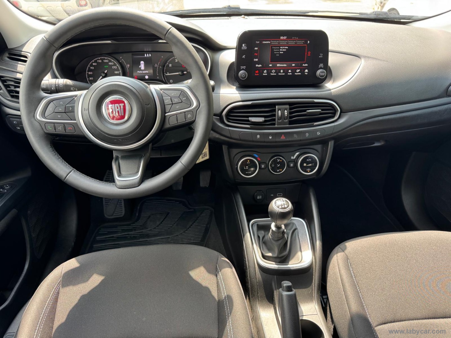 Fiat Tipo 1.6 Mjt S&S SW City Life - Immagine 13