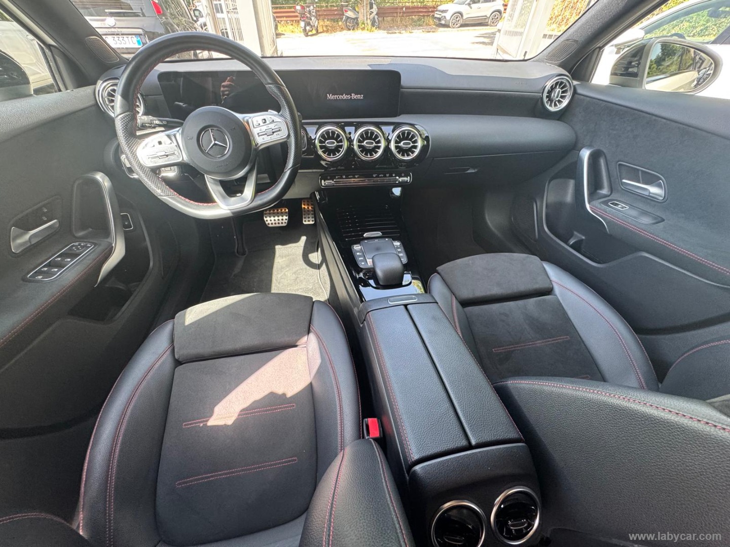 Mercedes-Benz Classe A A 250 e Automatic Plug-in hybrid Premium - Immagine 13