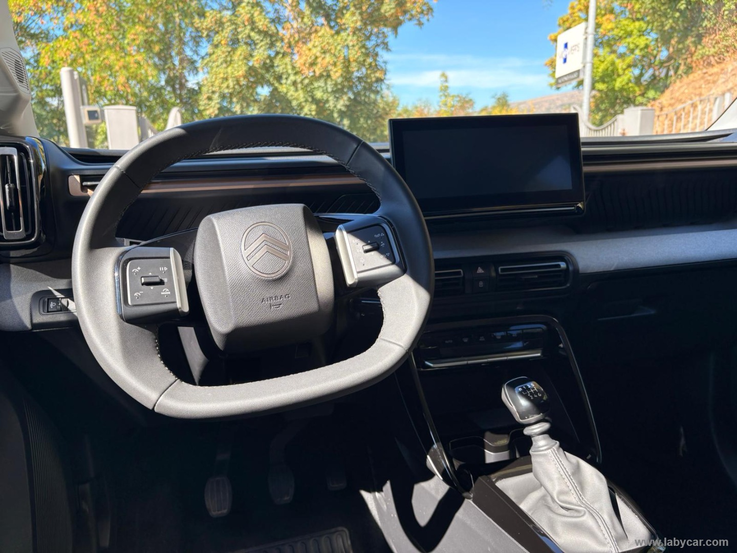 Citroën C3 Aircross PureTech Turbo 100 Plus - Immagine 13