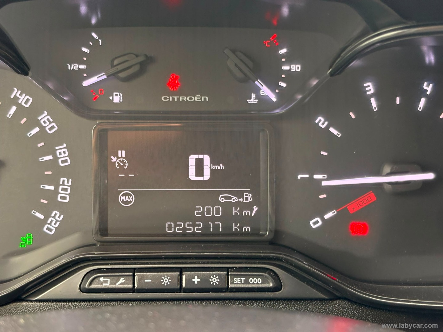 Citroën C3 PureTech 110 S&S Shine - Immagine 13
