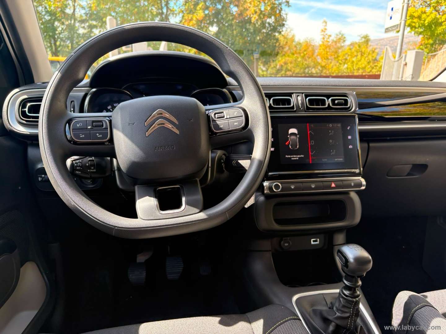 Citroën C3 PureTech 110 S&S Shine - Immagine 13
