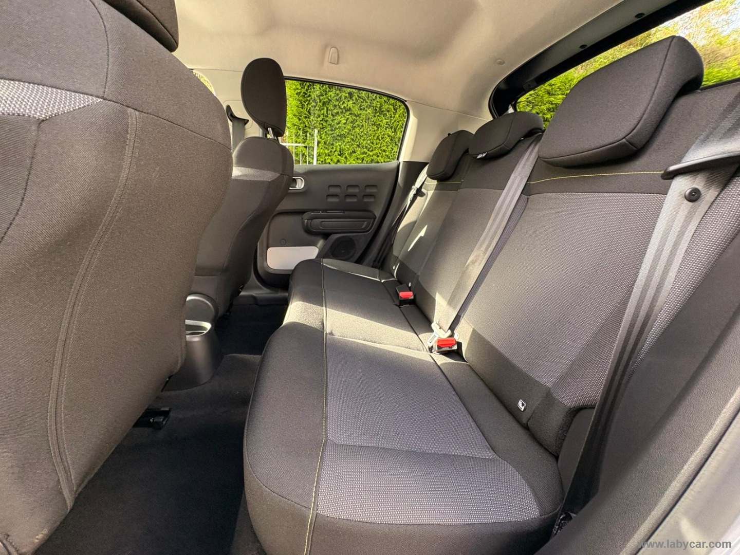 Citroën C3 PureTech 110 S&S Shine - Immagine 13