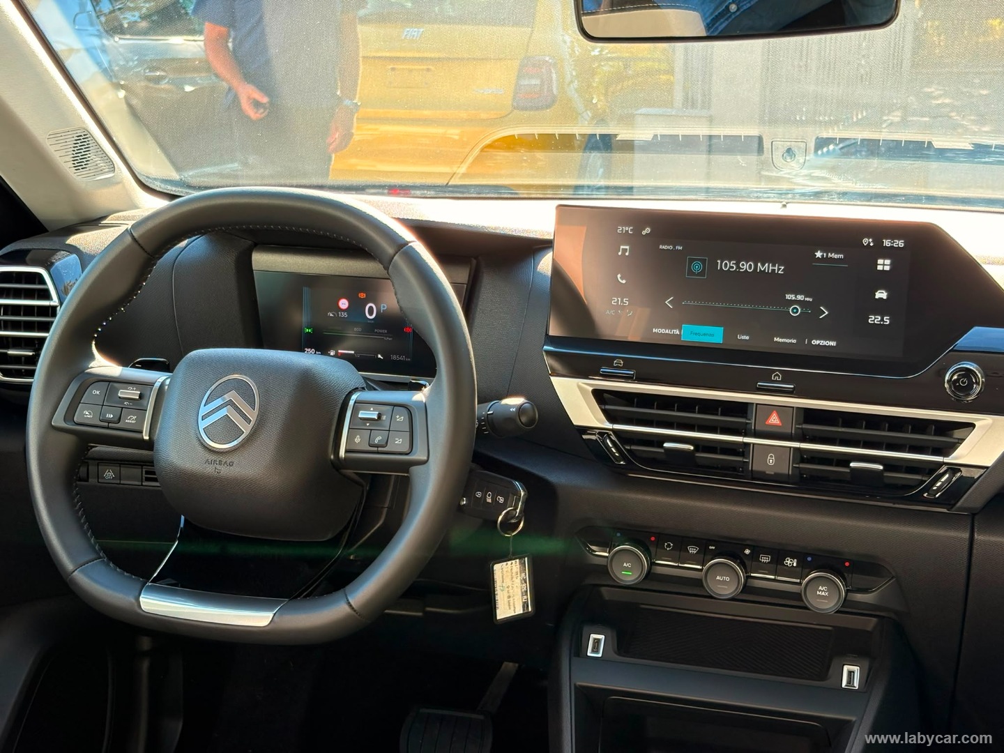 Citroën C4 Hybrid 110 e-DCS6 You - Immagine 13