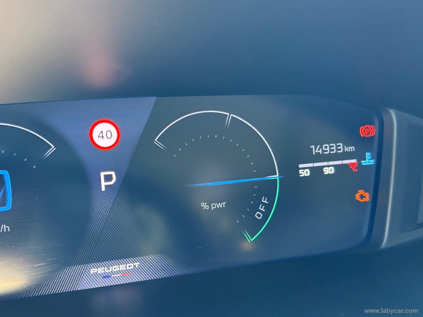 Peugeot 208 Hybrid 110 e-DCS6 Allure - Immagine 13