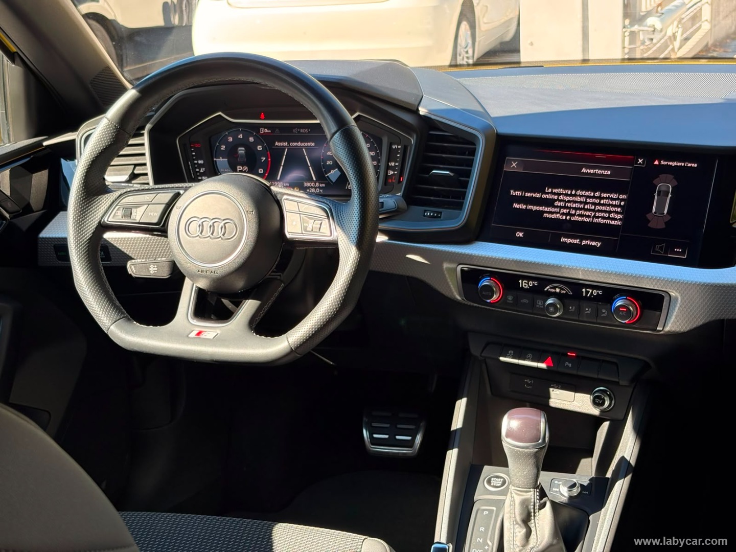Audi A1 allstreet 30 TFSI S tr. Id. Contrast - Immagine 13
