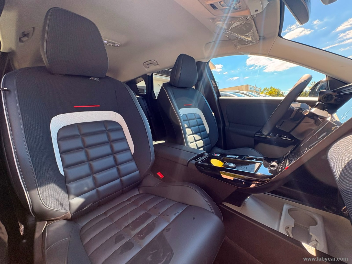 Citroën C5 Aircross Hybrid 145 e-DCS6 Max - Immagine 13