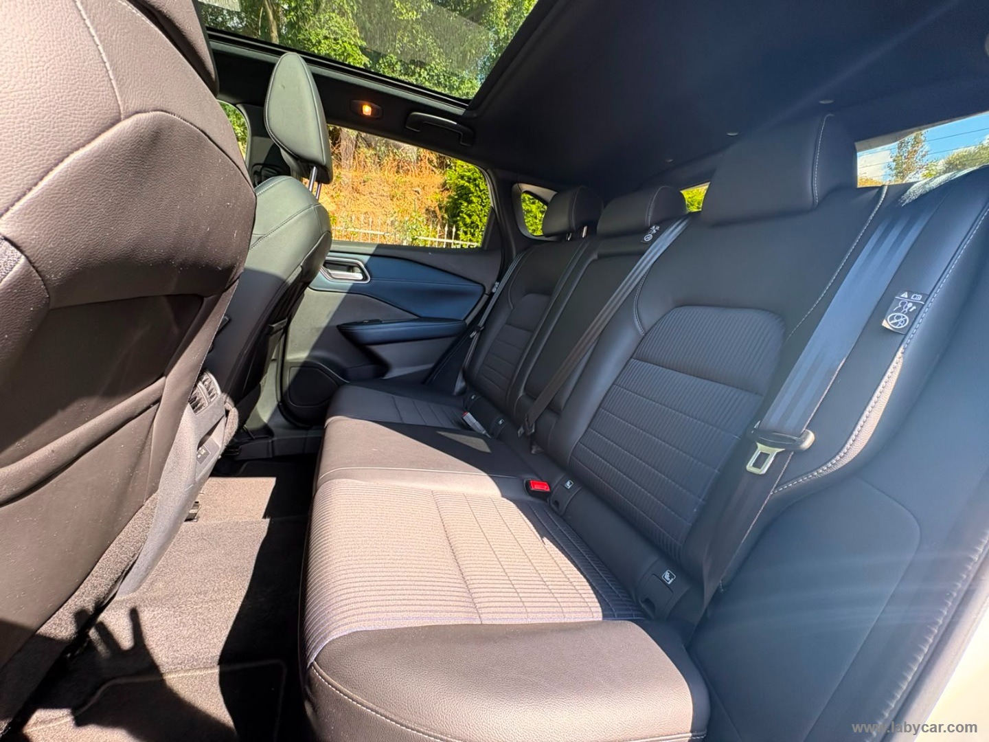 Nissan Qashqai MHEV 158 CV Xtronic Tekna - Immagine 13